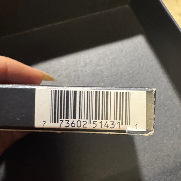 MAC Cosmetics Eyeshadow Palette - Peach, Gold, Plum Tones - Picture 9 of 9